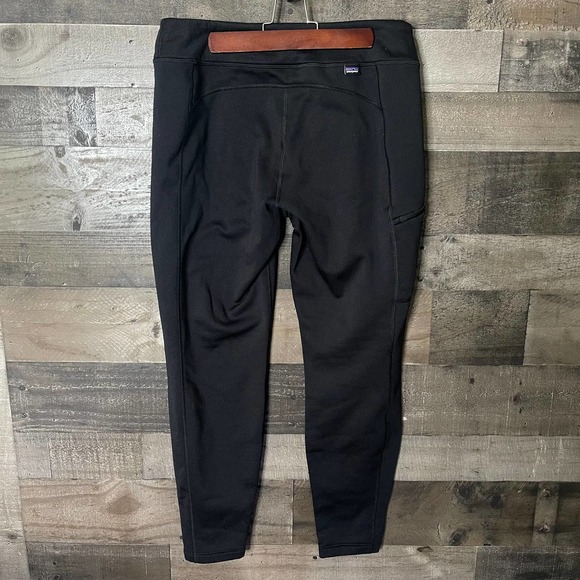 SOLD Patagonia Thermal Pants Large - Picture 4 of 6